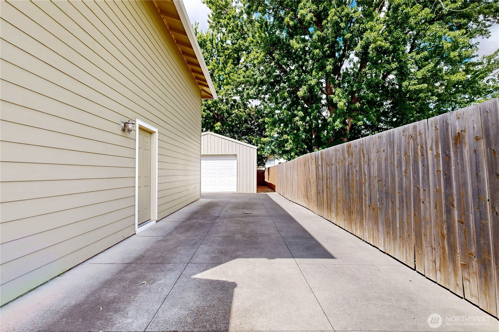 Walla Walla, Washington, 99362, United States, 4 Bedrooms Bedrooms, ,3 BathroomsBathrooms,Residential,For Sale,1918786