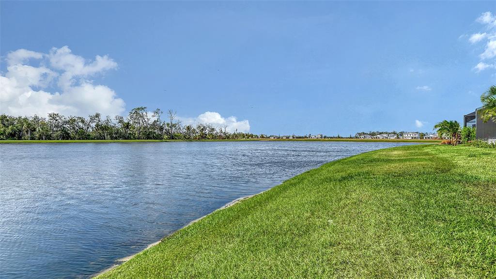 Parrish, Florida, 34219, United States, 3 Bedrooms Bedrooms, ,3 BathroomsBathrooms,Residential,For Sale,1990904