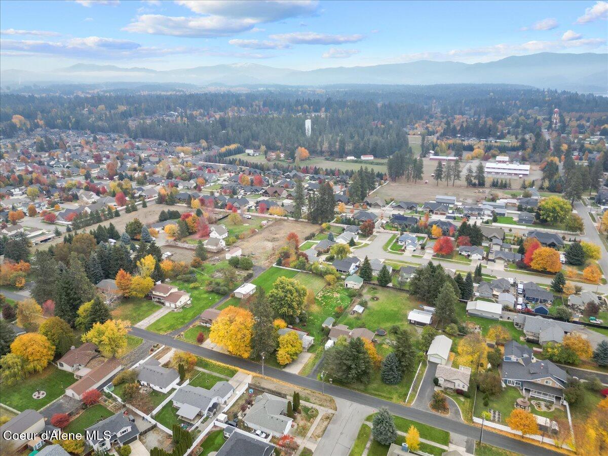 Hayden, Idaho, 83835, United States, 4 Bedrooms Bedrooms, ,Residential,For Sale,1989335