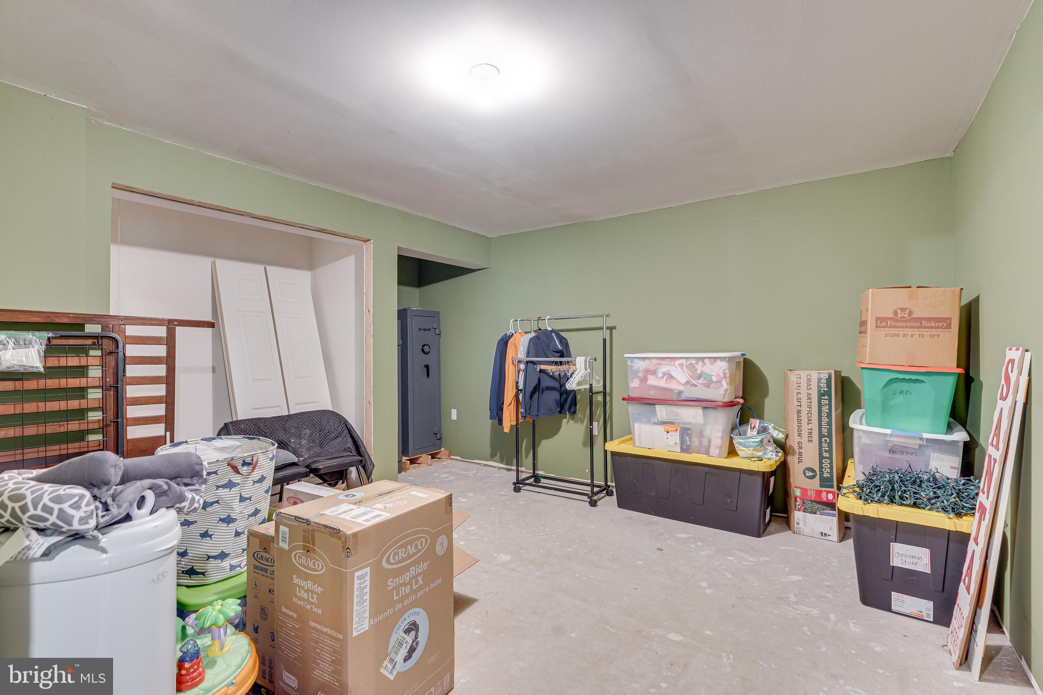 Bealeton, Virginia, 22712, United States, 4 Bedrooms Bedrooms, ,3 BathroomsBathrooms,Residential,For Sale,1986085