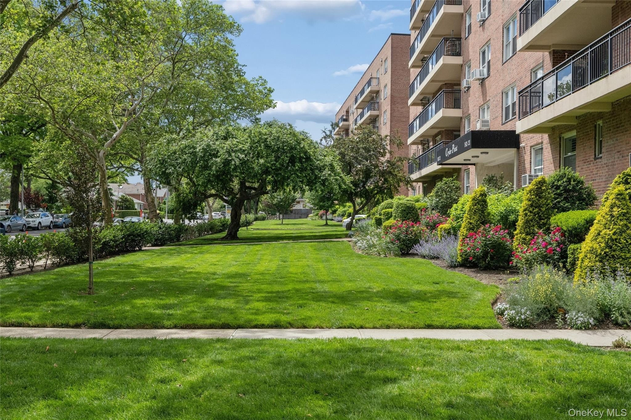 Beechhurst, New York, 11357, United States, 3 Bedrooms Bedrooms, ,2 BathroomsBathrooms,Residential,For Sale,2049222