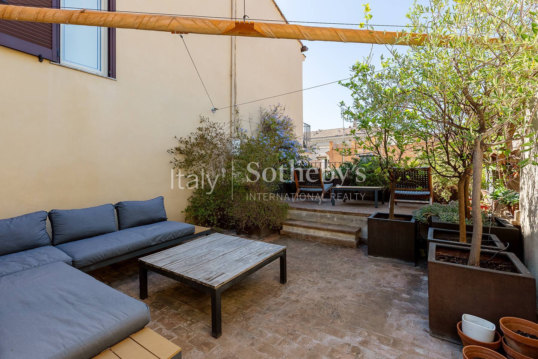  Prestigious Apartment with Terrace in Campo de’ Fiori - 物件實景