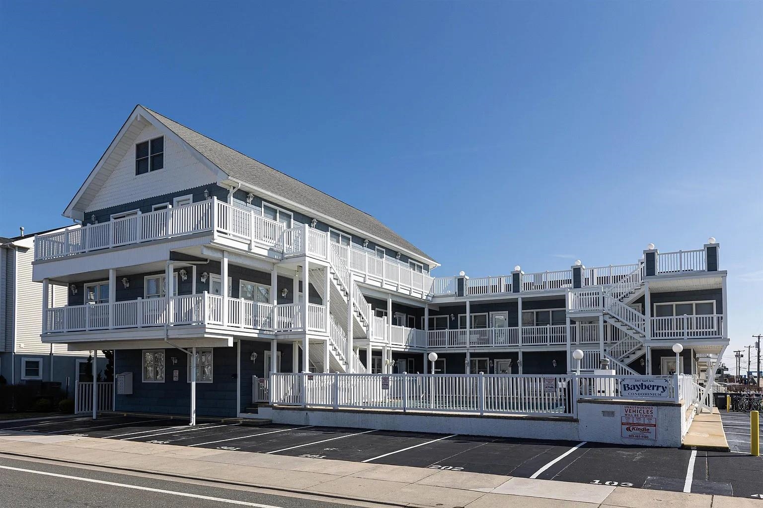 North Wildwood, New Jersey, 08260, United States, 3 Bedrooms Bedrooms, ,2 BathroomsBathrooms,Residential,For Sale,1974233