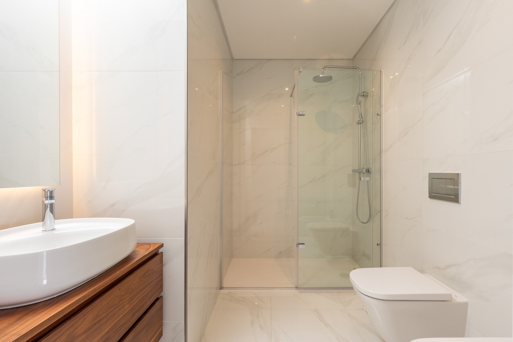  Semi-detached house, 2 bedrooms, for Sale - 物件實景