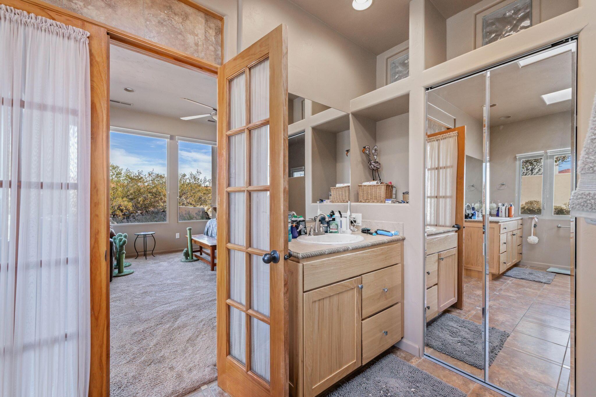 Santa Clara, Utah, 84765, United States, 4 Bedrooms Bedrooms, ,3 BathroomsBathrooms,Residential,For Sale,2005158