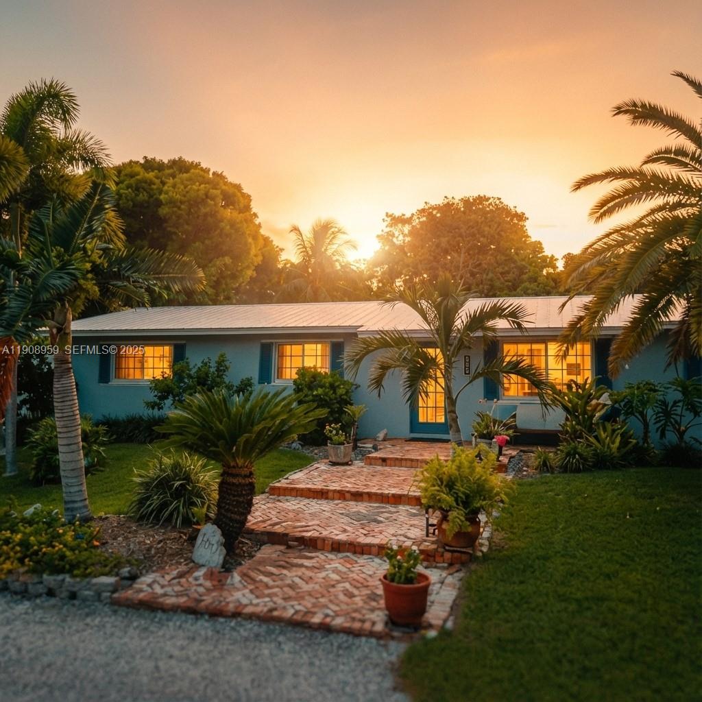 Tavernier, Florida, 33070, United States, 3 Bedrooms Bedrooms, ,2 BathroomsBathrooms,Residential,For Sale,2001765