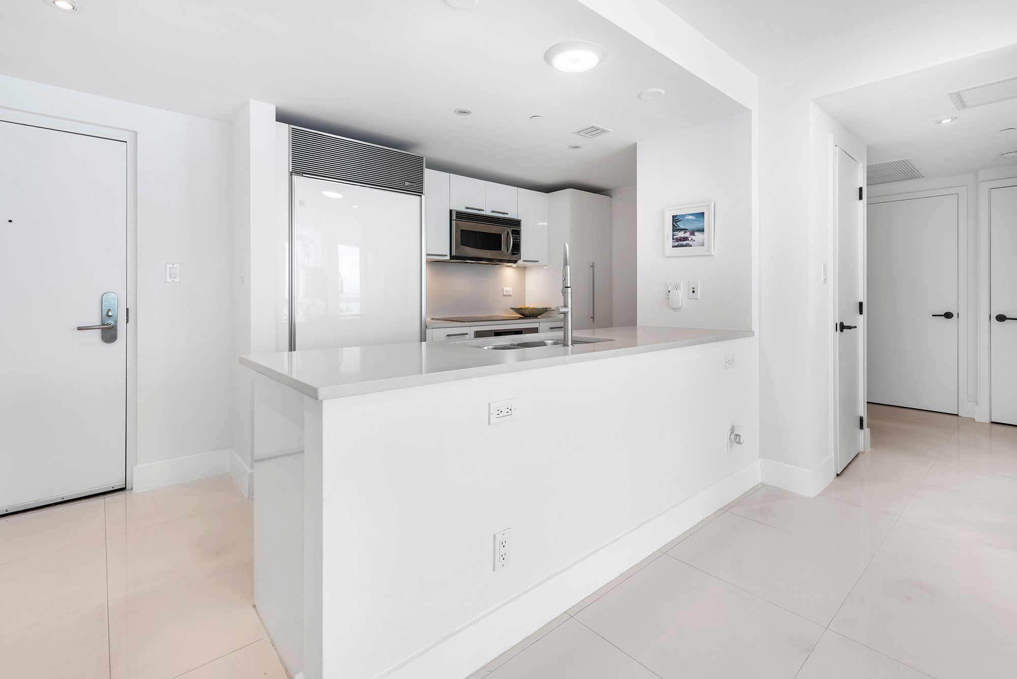  6801 Collins Ave, Miami Beach, FL, 33141 - 物件實景