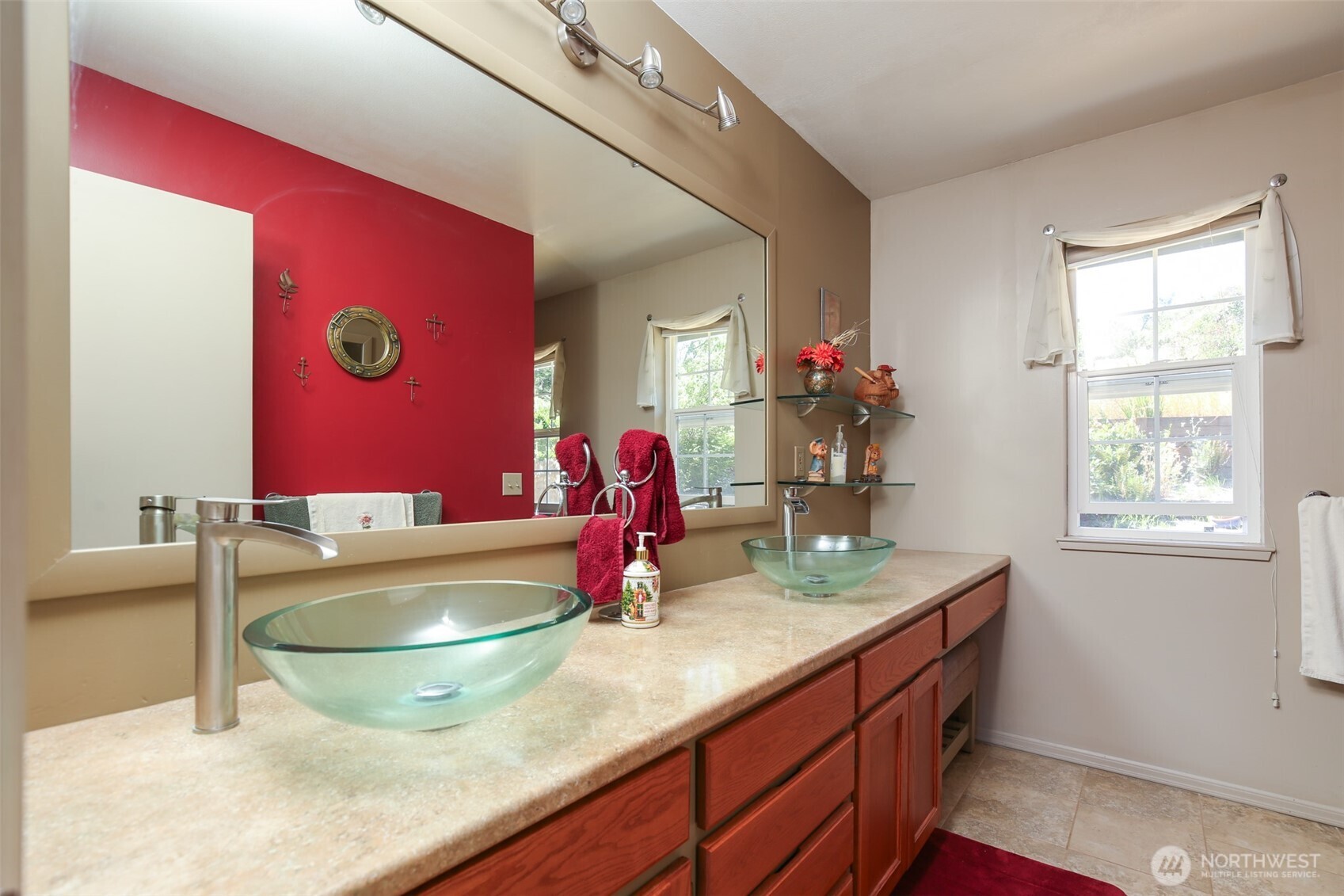 Oak Harbor, Washington, 98277, United States, 3 Bedrooms Bedrooms, ,1 BathroomBathrooms,Residential,For Sale,1896495
