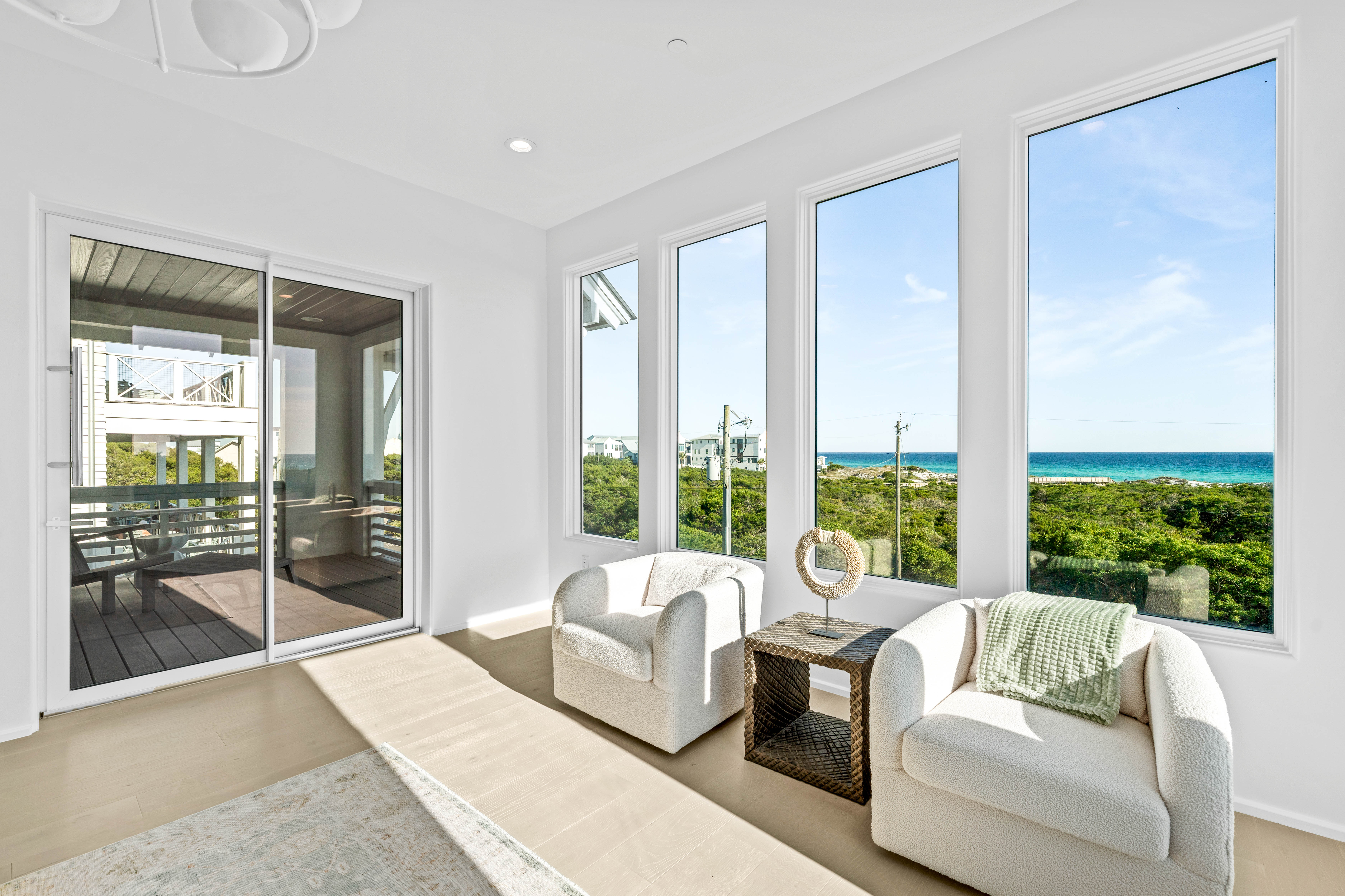  Modern Coastal Elegance with Rooftop Pool & Sweeping Gulf Views - 物件實景