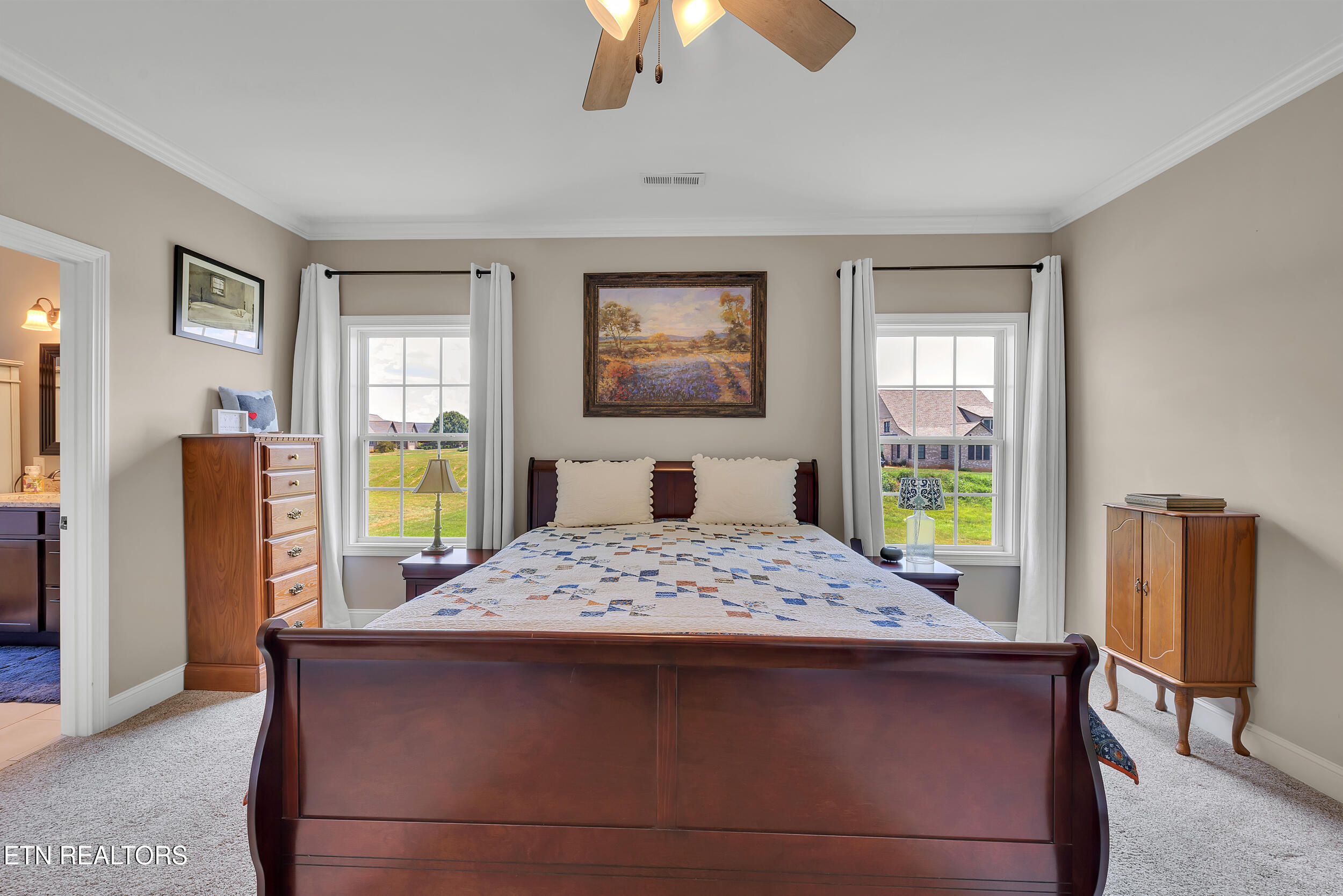Sevierville, Tennessee, 37876, United States, 5 Bedrooms Bedrooms, ,4 BathroomsBathrooms,Residential,For Sale,1930637