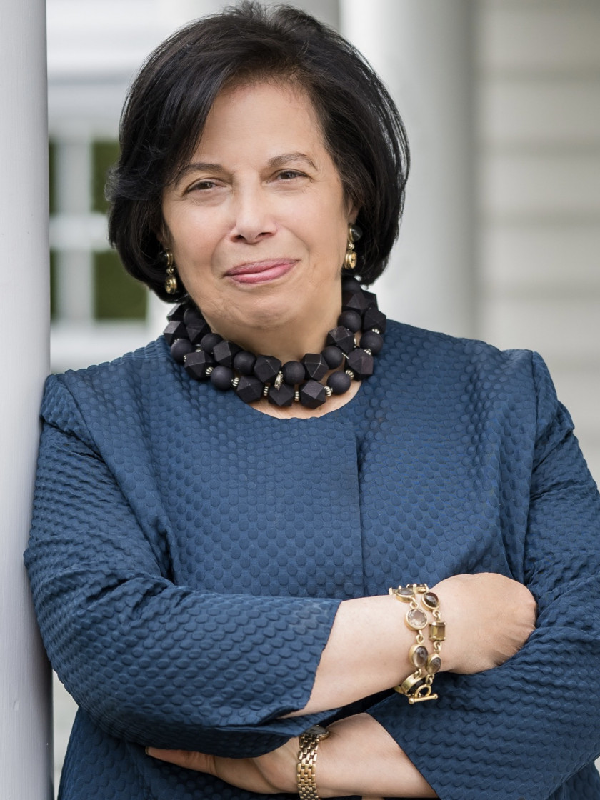 Leslie Razook