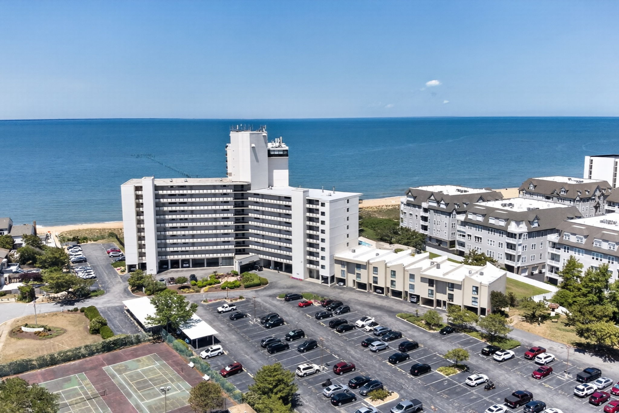  1648 East Bayview Boulevard, Norfolk, VA 23503 - 物件實景