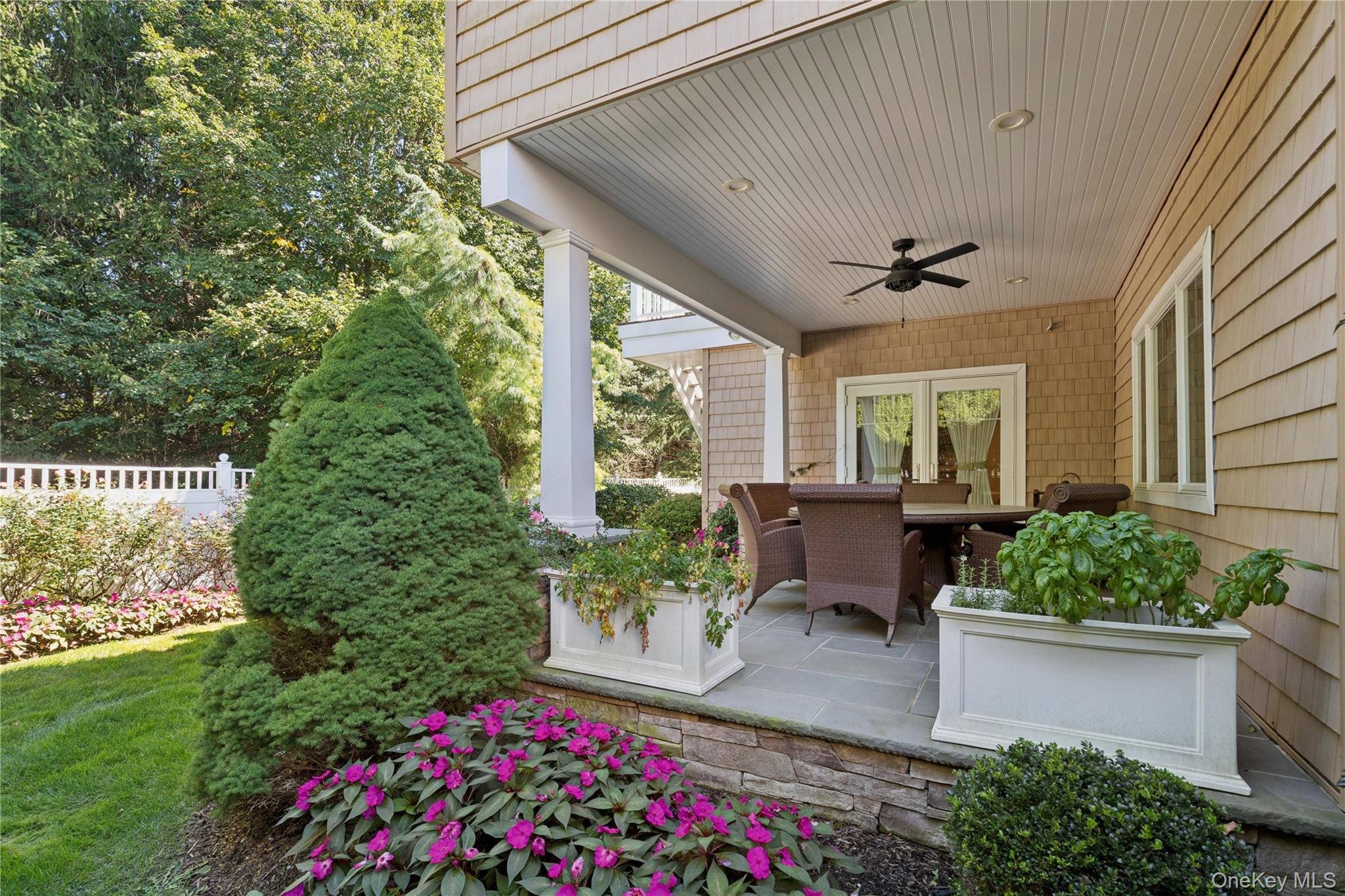  14 Esmond Avenue, Melville, NY, 11747 - 物件實景