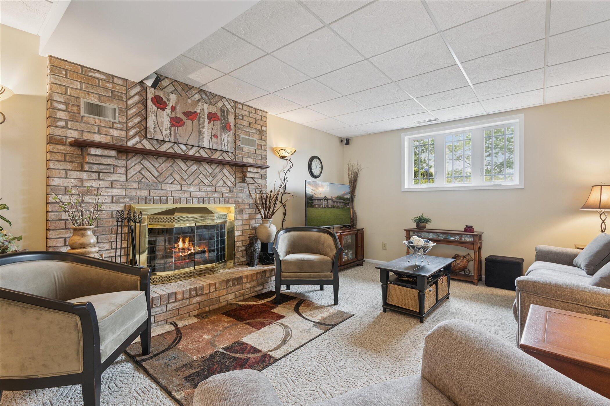 New Carlisle, Indiana, 46552, United States, 4 Bedrooms Bedrooms, ,2 BathroomsBathrooms,Residential,For Sale,1924883