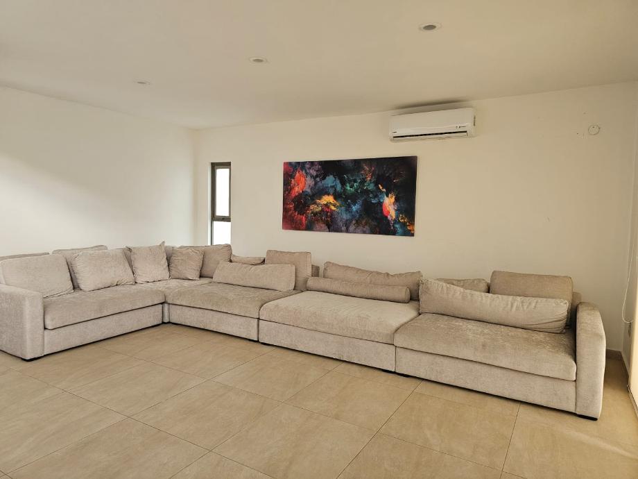 Atlatlahucan, Morelos, 62847, Mexico, 4 Bedrooms Bedrooms, ,4 BathroomsBathrooms,Residential,For Sale,1918557