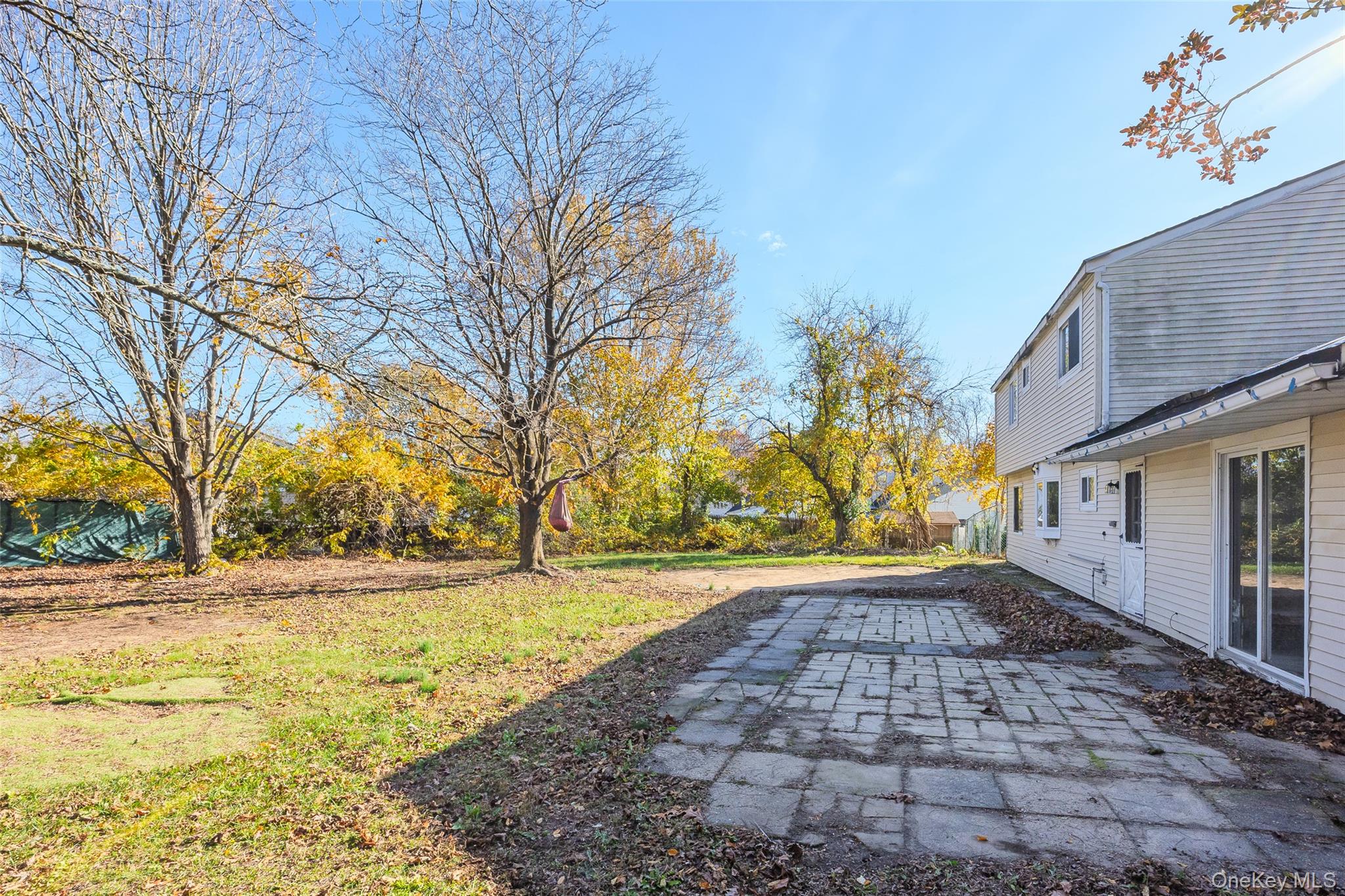 Coram, New York, 11727, United States, 5 Bedrooms Bedrooms, ,4 BathroomsBathrooms,Residential,For Sale,1993887