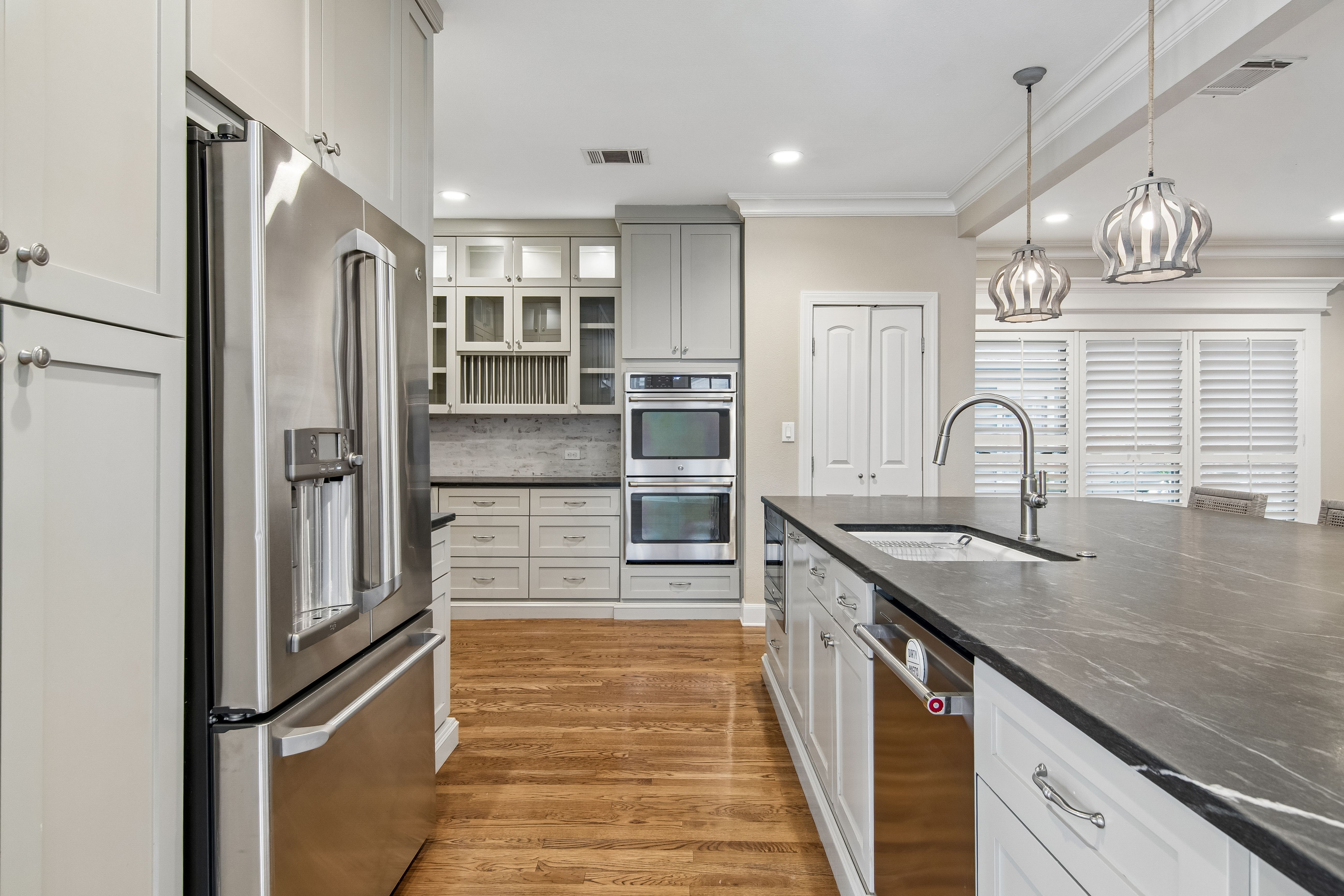  Private Estate on Oversized Alamo Heights Lot - 物件實景