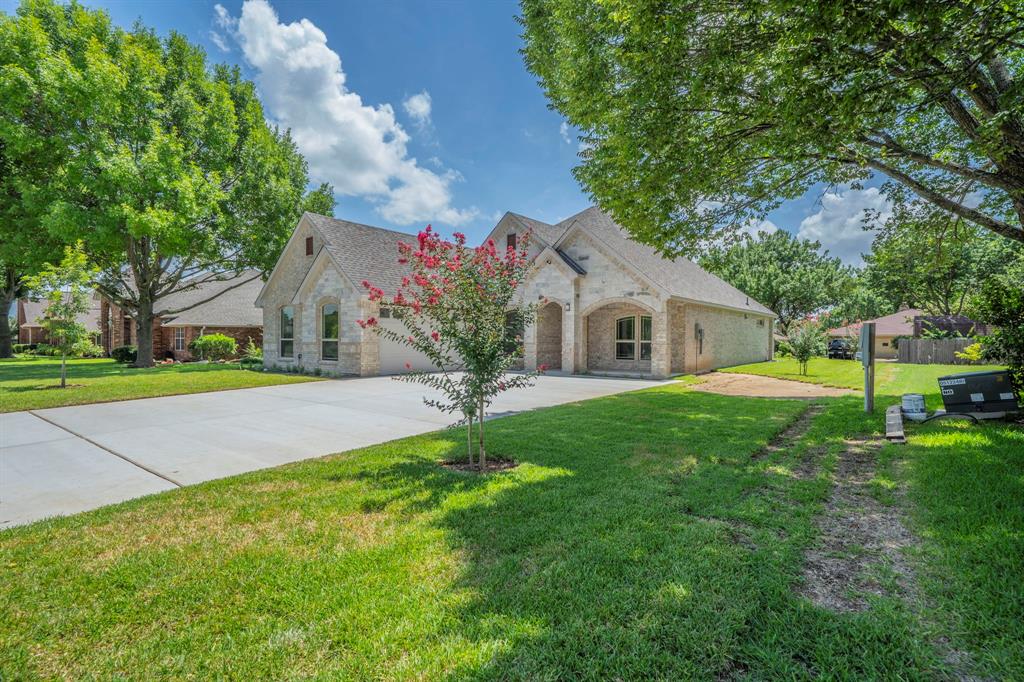 Duncanville, Texas, 75137, United States, 4 Bedrooms Bedrooms, ,3 BathroomsBathrooms,Residential,For Sale,1984121