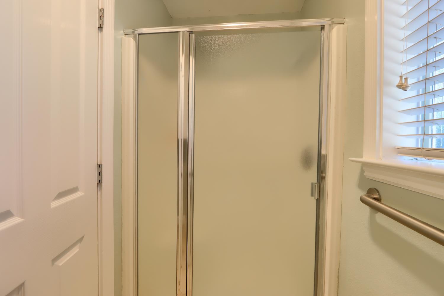 Ahwahnee, California, 93601, United States, 5 Bedrooms Bedrooms, ,4 BathroomsBathrooms,Residential,For Sale,1976799