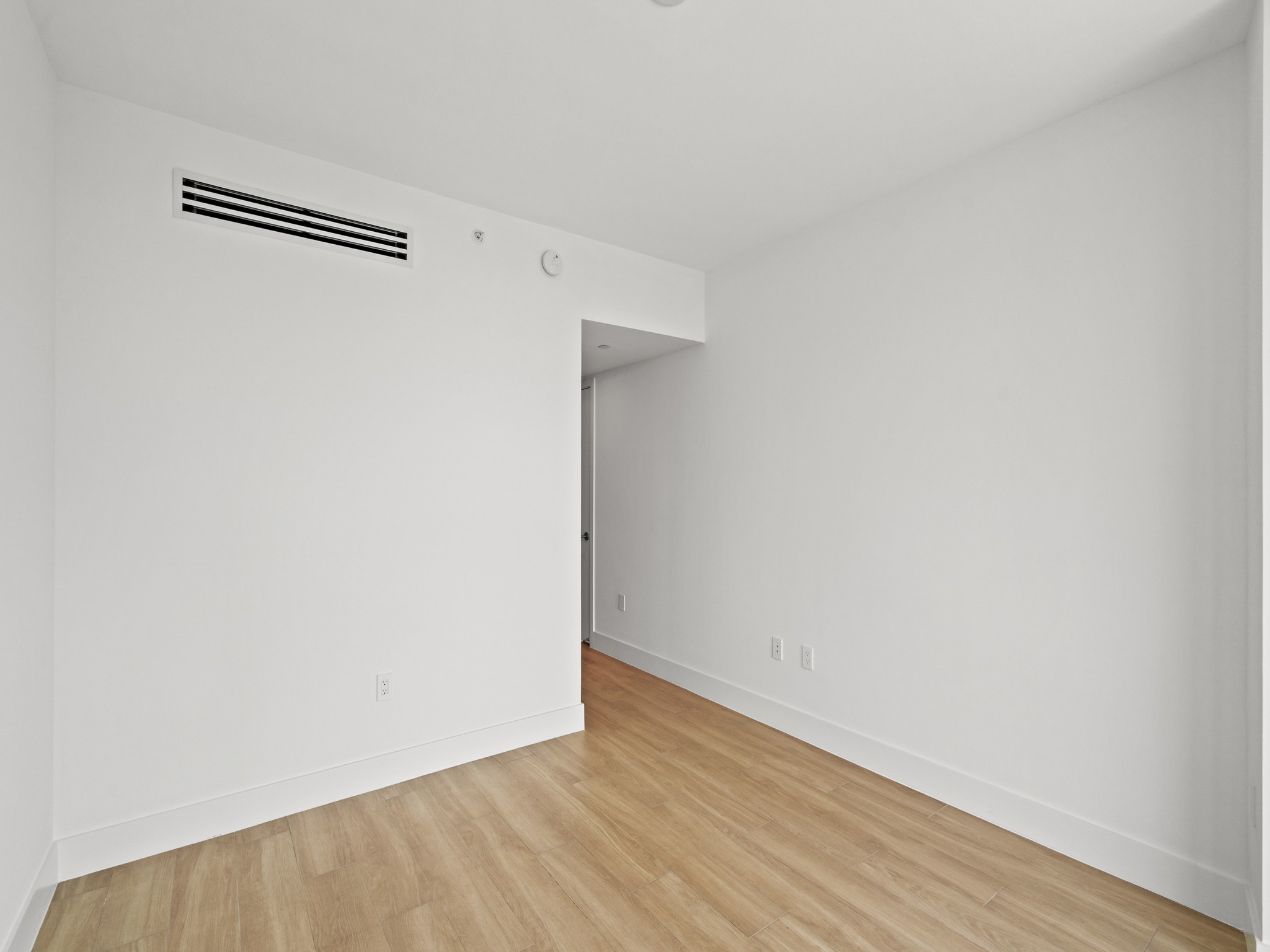  90 NE 32nd St, Miami, FL, 33137 - 物件實景