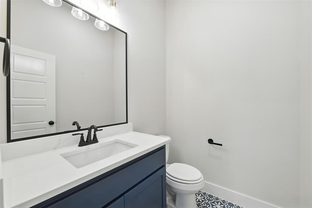 Weatherford, Texas, 76088, United States, 4 Bedrooms Bedrooms, ,3 BathroomsBathrooms,Residential,For Sale,1939670