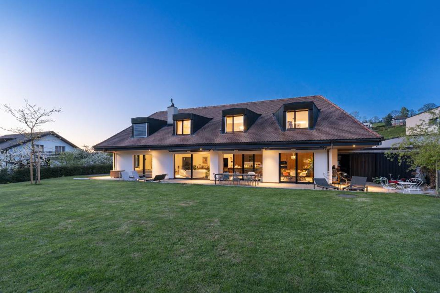 Exceptional property in a quiet residential area - 物件實景