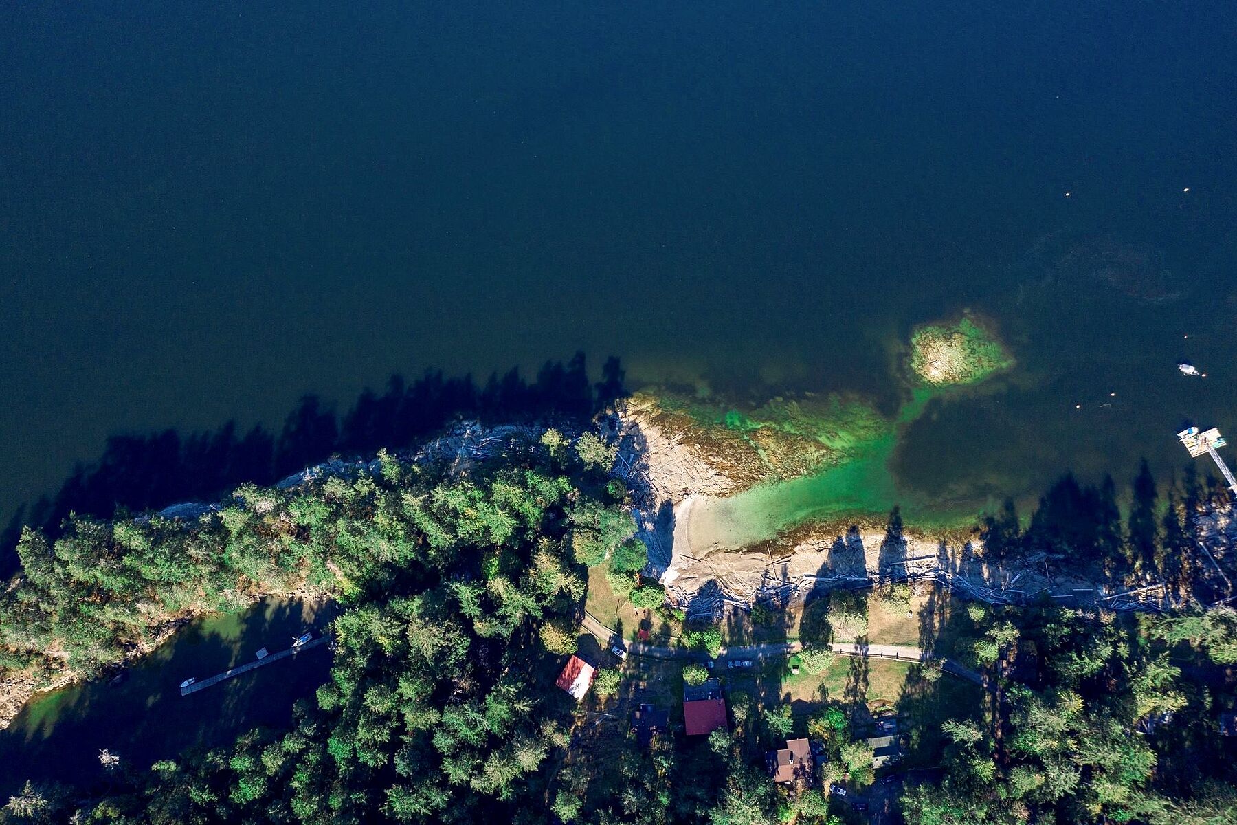  Stunning Waterfront Property - 物件實景