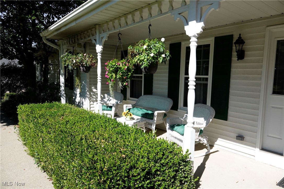 Solon, Ohio, 44139, United States, 4 Bedrooms Bedrooms, ,3 BathroomsBathrooms,Residential,For Sale,1981098