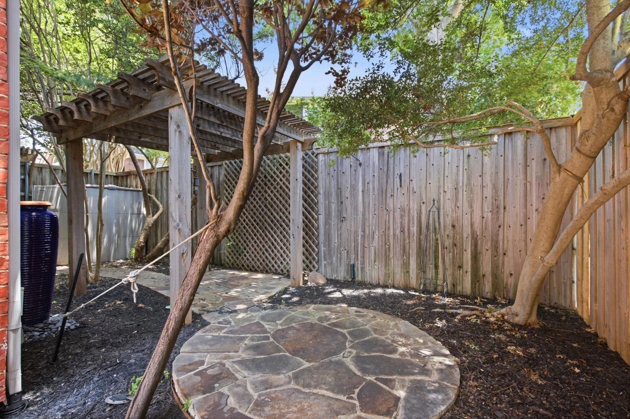  Updated Addison Gem  3 Beds + Game Room  Low-Maintenance Living - 物件實景