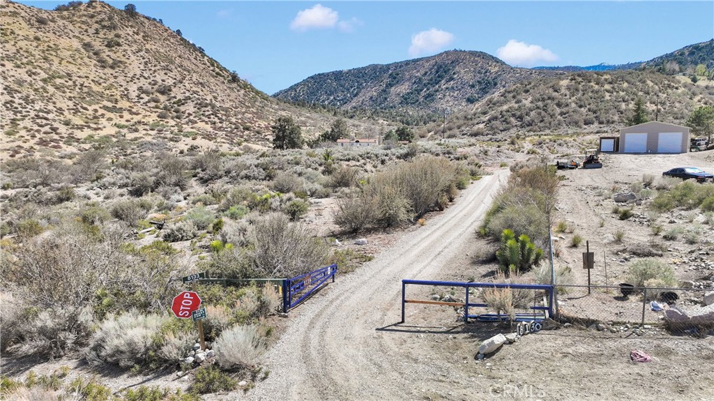 Pinon Hills, California, 92372, United States, 3 Bedrooms Bedrooms, ,2 BathroomsBathrooms,Residential,For Sale,2010420