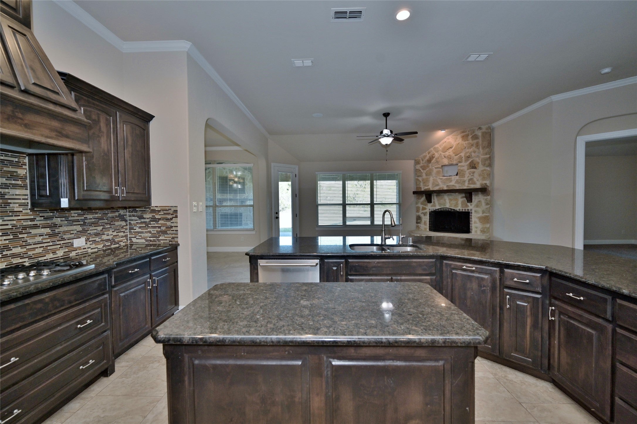 Rockwall, Texas, 75032, United States, 5 Bedrooms Bedrooms, ,3 BathroomsBathrooms,Residential,For Sale,2006349