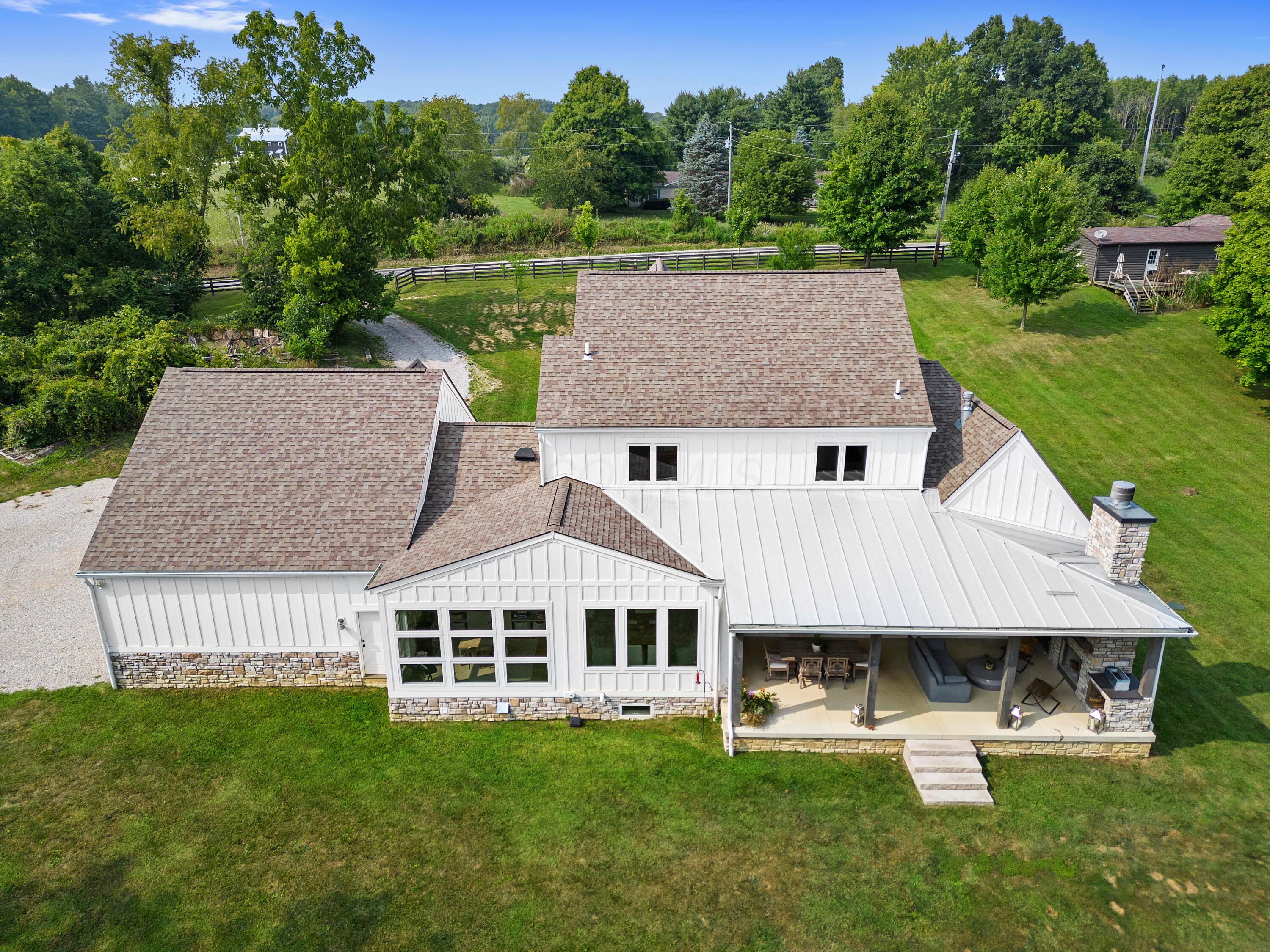Alexandria, Ohio, 43001, United States, 4 Bedrooms Bedrooms, ,4 BathroomsBathrooms,Residential,For Sale,1907180
