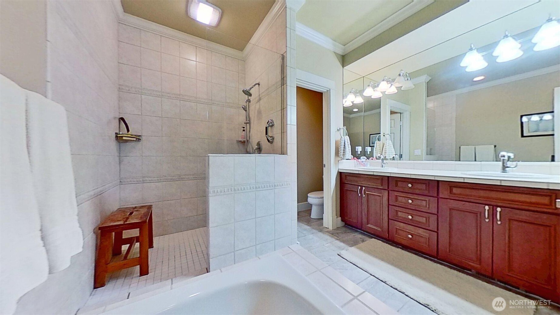 Gig Harbor, Washington, 98335, United States, 2 Bedrooms Bedrooms, ,3 BathroomsBathrooms,Residential,For Sale,1837804