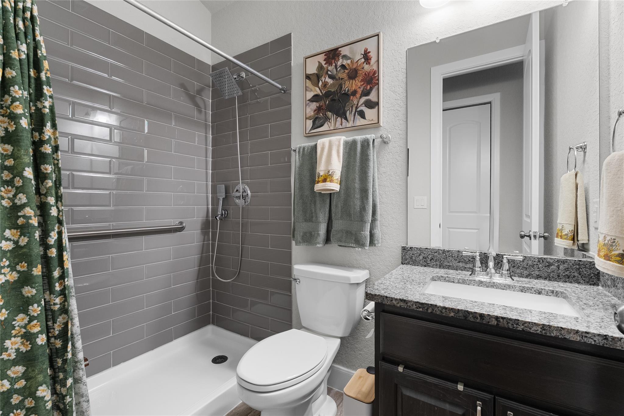 San Marcos, Texas, 78666, United States, 4 Bedrooms Bedrooms, ,4 BathroomsBathrooms,Residential,For Sale,1960844