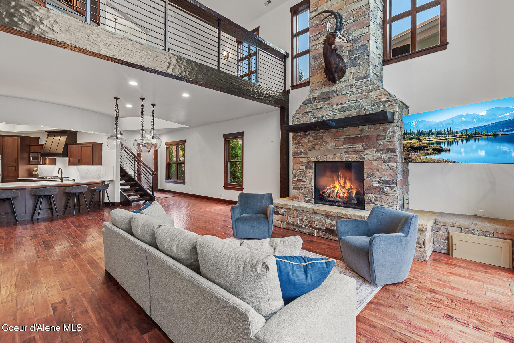 Coeur d'Alene, Idaho, 83814, United States, 4 Bedrooms Bedrooms, ,4 BathroomsBathrooms,Residential,For Sale,1978612