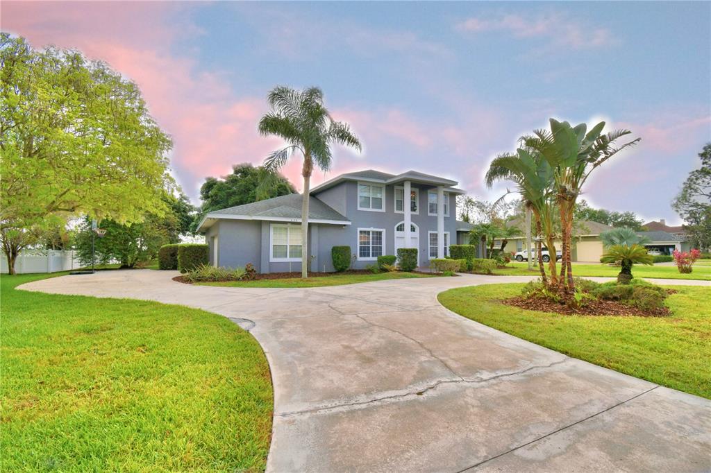 Winter Haven, Florida, 33881, United States, 5 Bedrooms Bedrooms, ,3 BathroomsBathrooms,Residential,For Sale,1752855