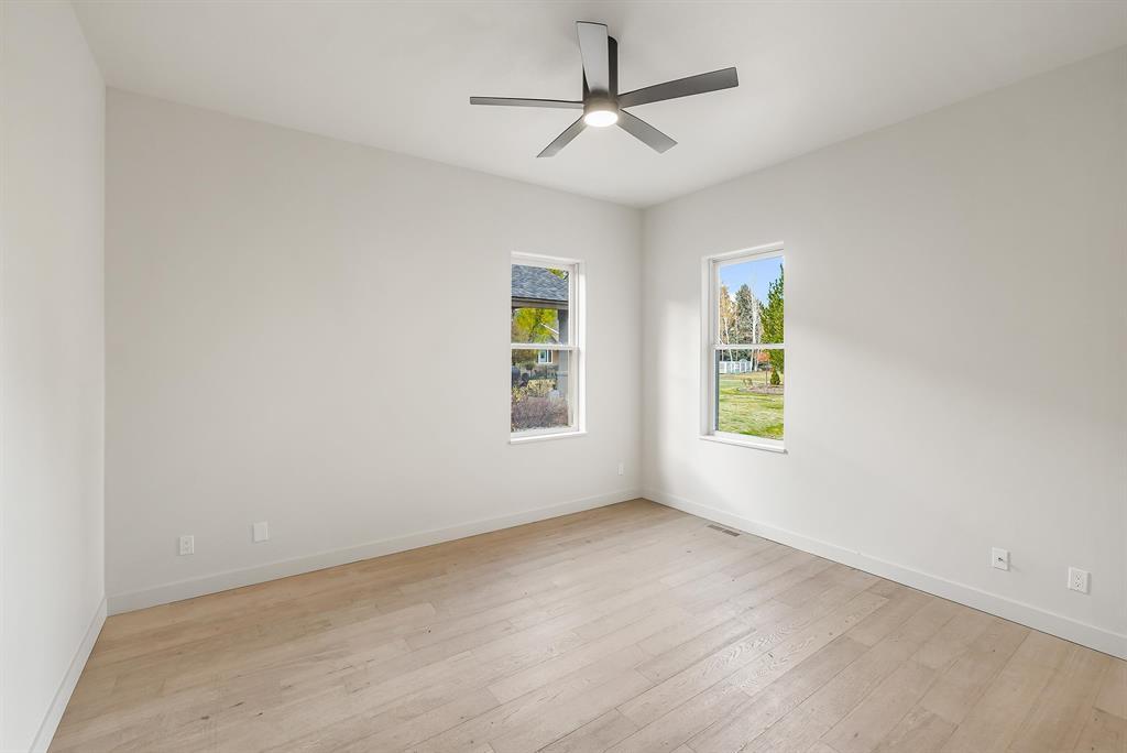 Durango, Colorado, 81301, United States, 3 Bedrooms Bedrooms, ,2 BathroomsBathrooms,Residential,For Sale,1989525