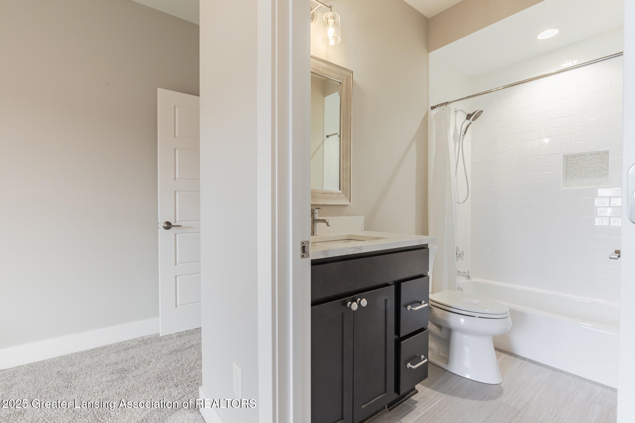 East Lansing, Michigan, 48823, United States, 5 Bedrooms Bedrooms, ,5 BathroomsBathrooms,Residential,For Sale,1987715