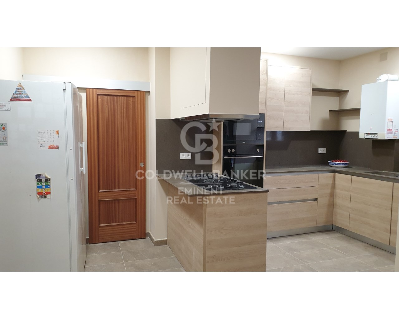Barcelona, Barcelona, Ciutat Vella, El G?tic Barce, Barcelona, Catalonia, ES, 4 Bedrooms Bedrooms, ,1 BathroomBathrooms,Residential,For Sale,Barcelona, Barcelona, Ciutat Vella, El G?tic Barce,1620634