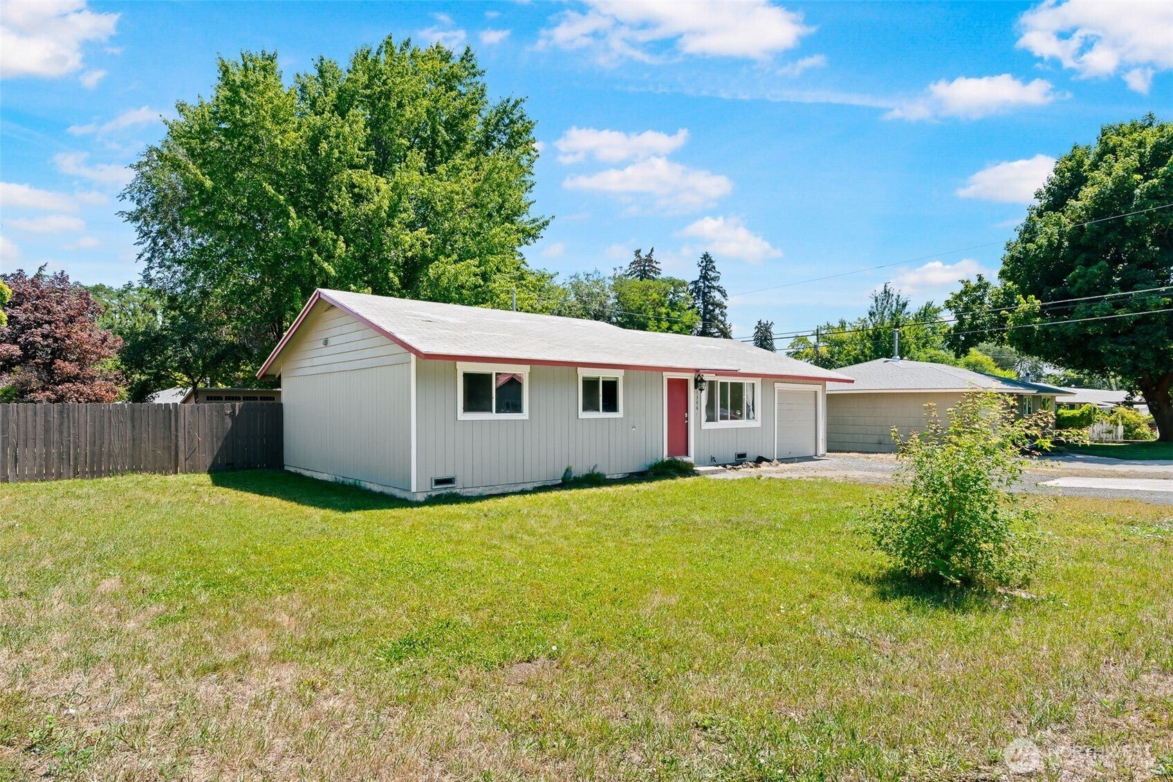 Water St, Ellensburg, WA 98926 #1