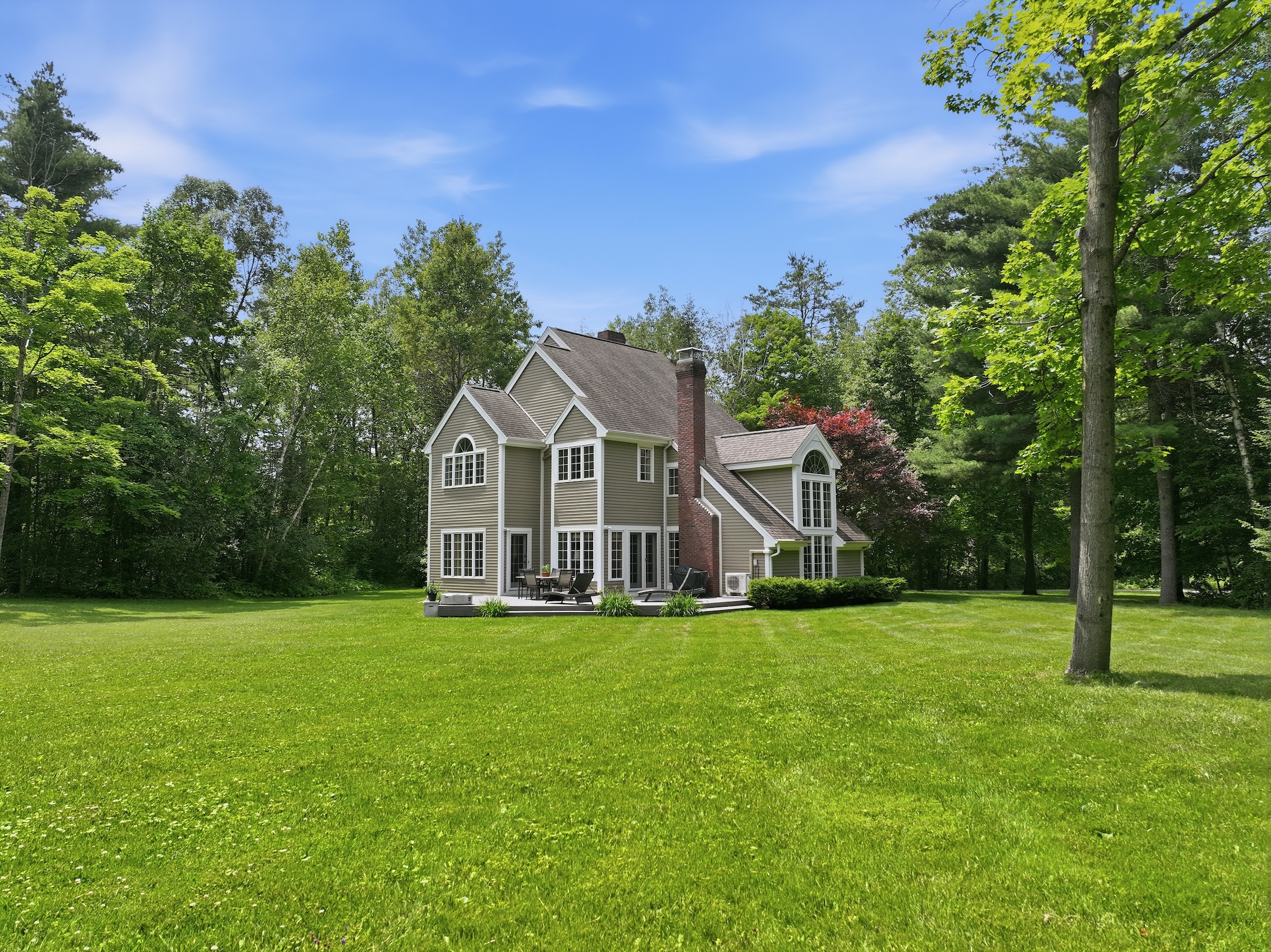  305 Westview Drive - 物件實景