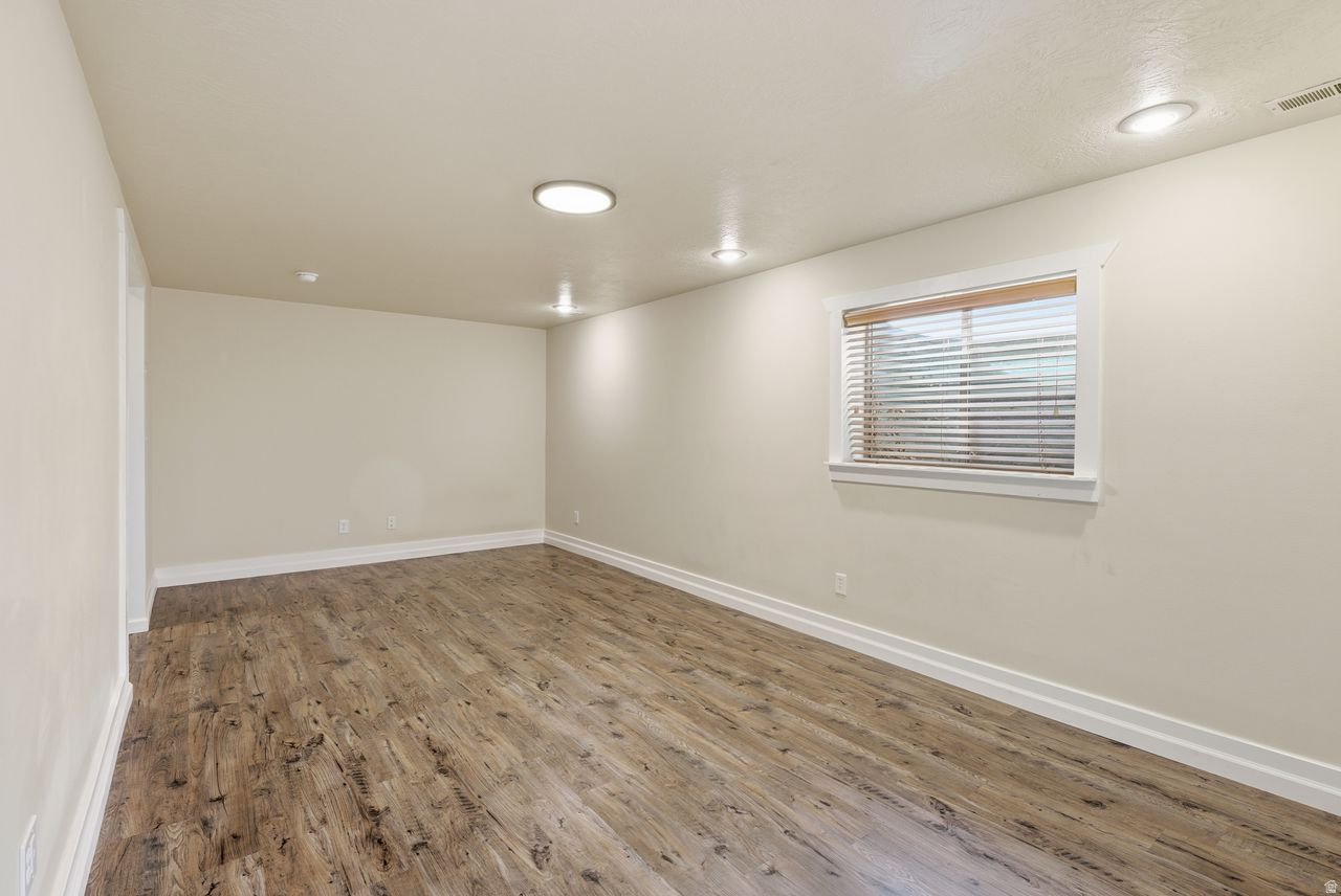 Lehi, Utah, 84043, United States, 4 Bedrooms Bedrooms, ,2 BathroomsBathrooms,Residential,For Sale,2000499