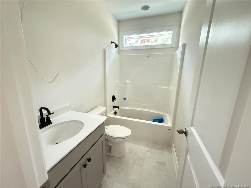 Fayetteville, North Carolina, 28311, United States, 5 Bedrooms Bedrooms, ,3 BathroomsBathrooms,Residential,For Sale,1744680