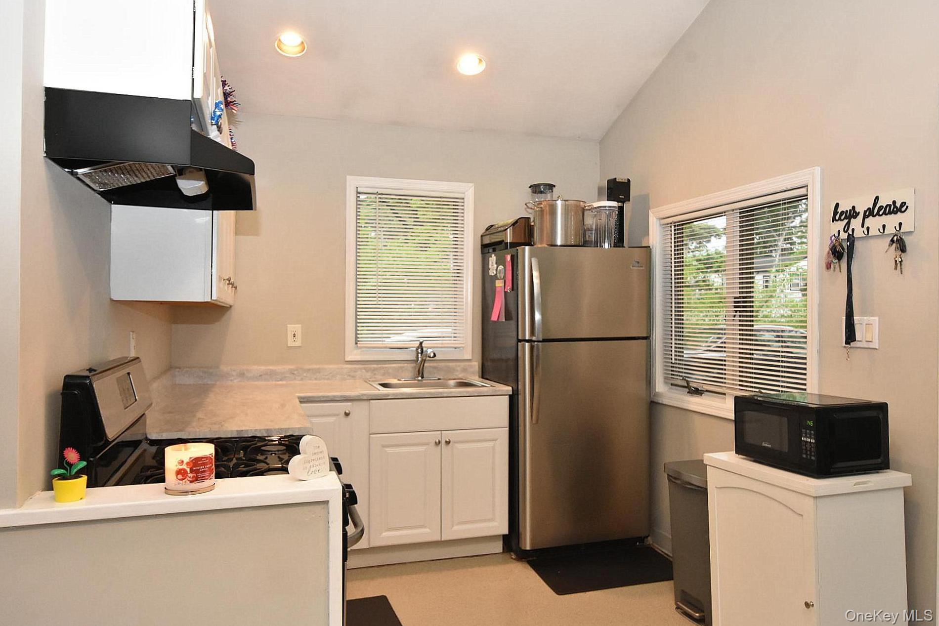 Balaton Ave, Ronkonkoma, NY 11779 #1