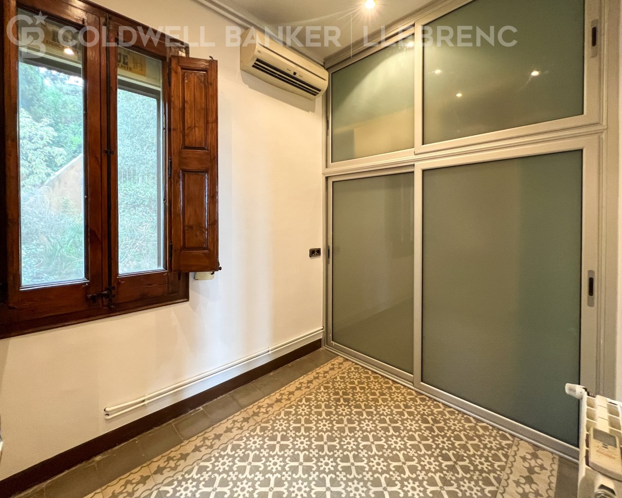 Barcelona, Barcelona, Sarri? - Sant Gervasi, Vallv, Barcelona, Catalonia, ES, 6 Bedrooms Bedrooms, ,2 BathroomsBathrooms,Residential,For Sale,Barcelona, Barcelona, Sarri? - Sant Gervasi, Vallv,1614842