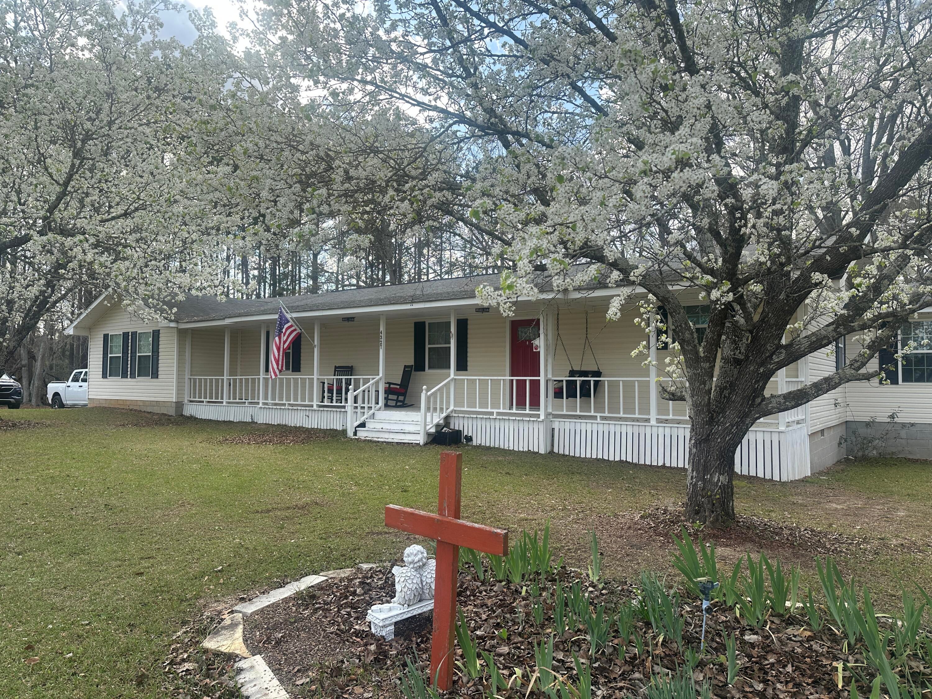Iron Hill Rd, Dearing, GA 30808