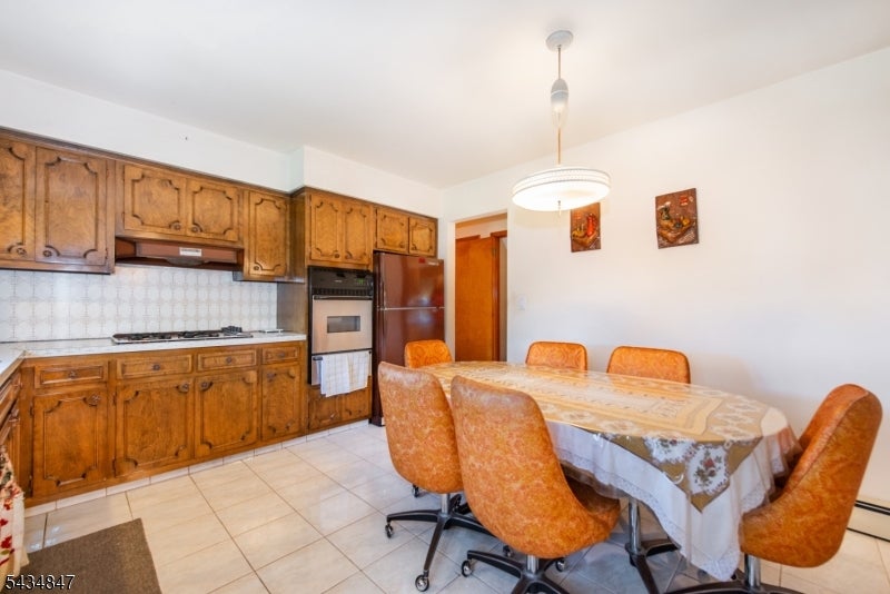 Woodland Park, New Jersey, 07424, United States, 3 Bedrooms Bedrooms, ,3 BathroomsBathrooms,Residential,For Sale,2048674
