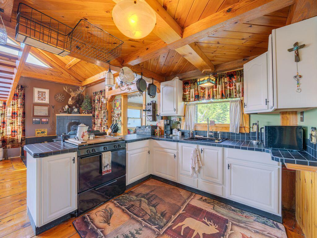 Gouverneur, New York, 13642, United States, 1 Bedroom Bedrooms, ,1 BathroomBathrooms,Residential,For Sale,1911047