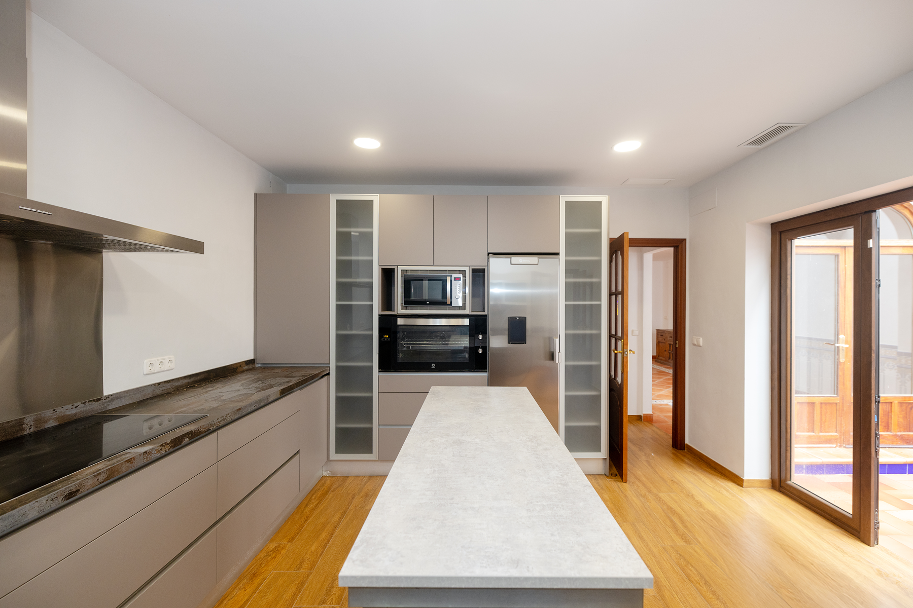  Detached home with character and equestrian area in El Rocío - 物件實景