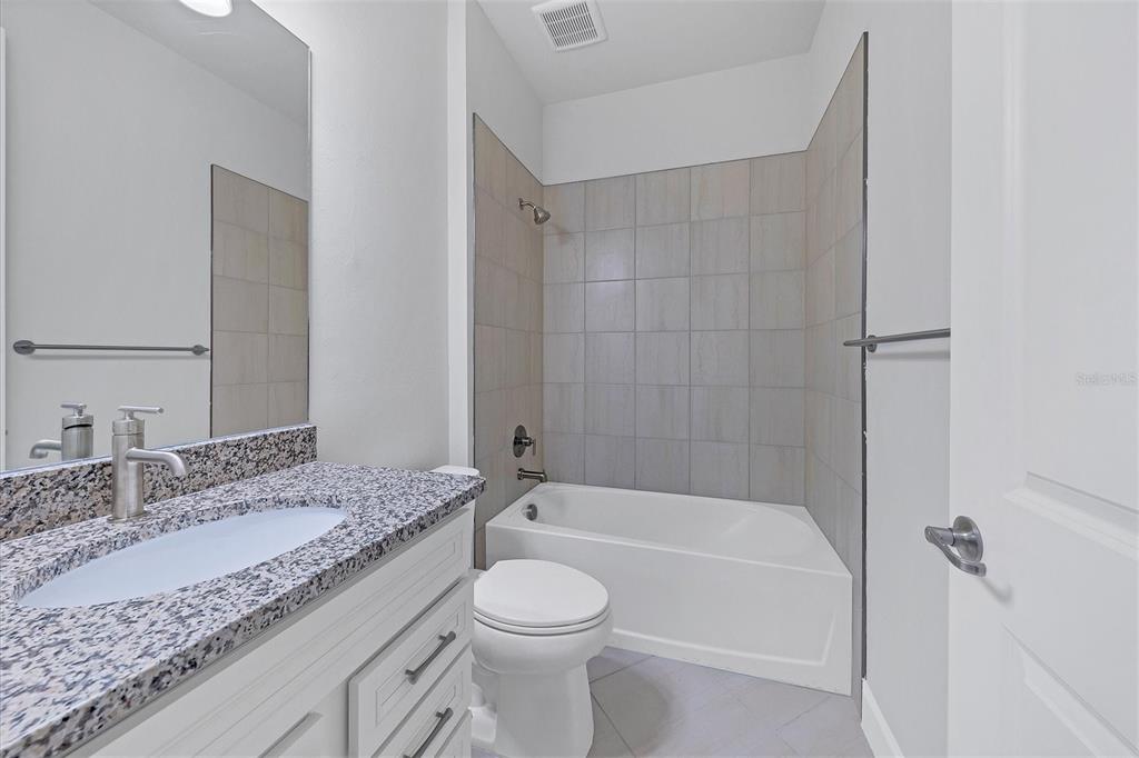 Bradenton, Florida, 34211, United States, 5 Bedrooms Bedrooms, ,4 BathroomsBathrooms,Residential,For Sale,2001693